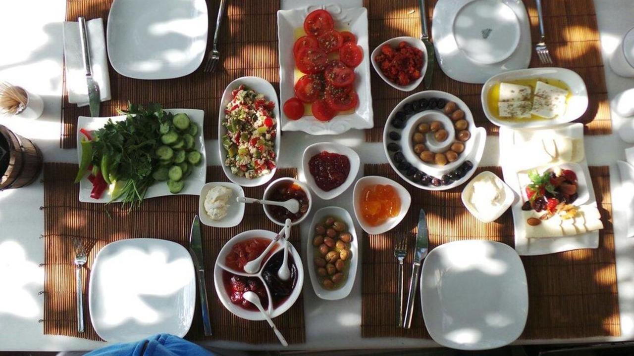 Cunda Adali Pansiyon Ayvalik Luaran gambar